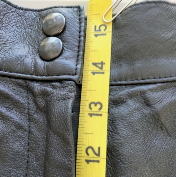 Bagatelle Black Genuine Leather high waisted Shorts - Picture 15 of 16